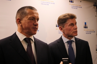 Юрий Трутнев и Олег Кожемяко Анна Ом, ИА SakhalinMedia 